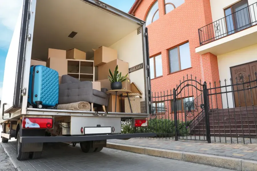 The Benefits Of Hiring Same Day Movers For Urgent Needs in Chicago, IL