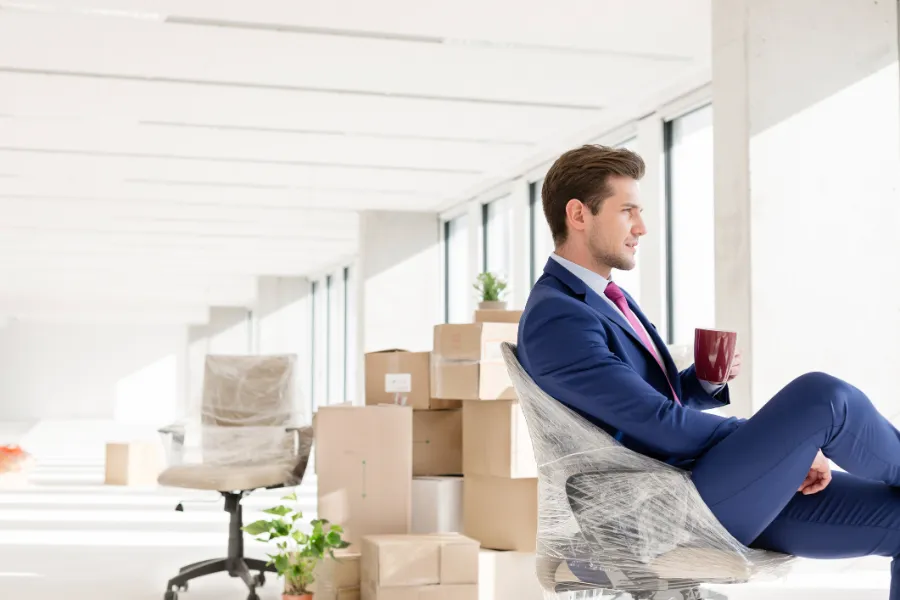 The Benefits Of Hiring Experts For Commercial Moving in Chicago, IL